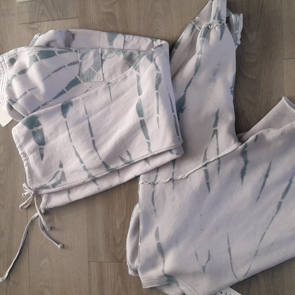 Wildfox jogger set - Picture 6 of 6